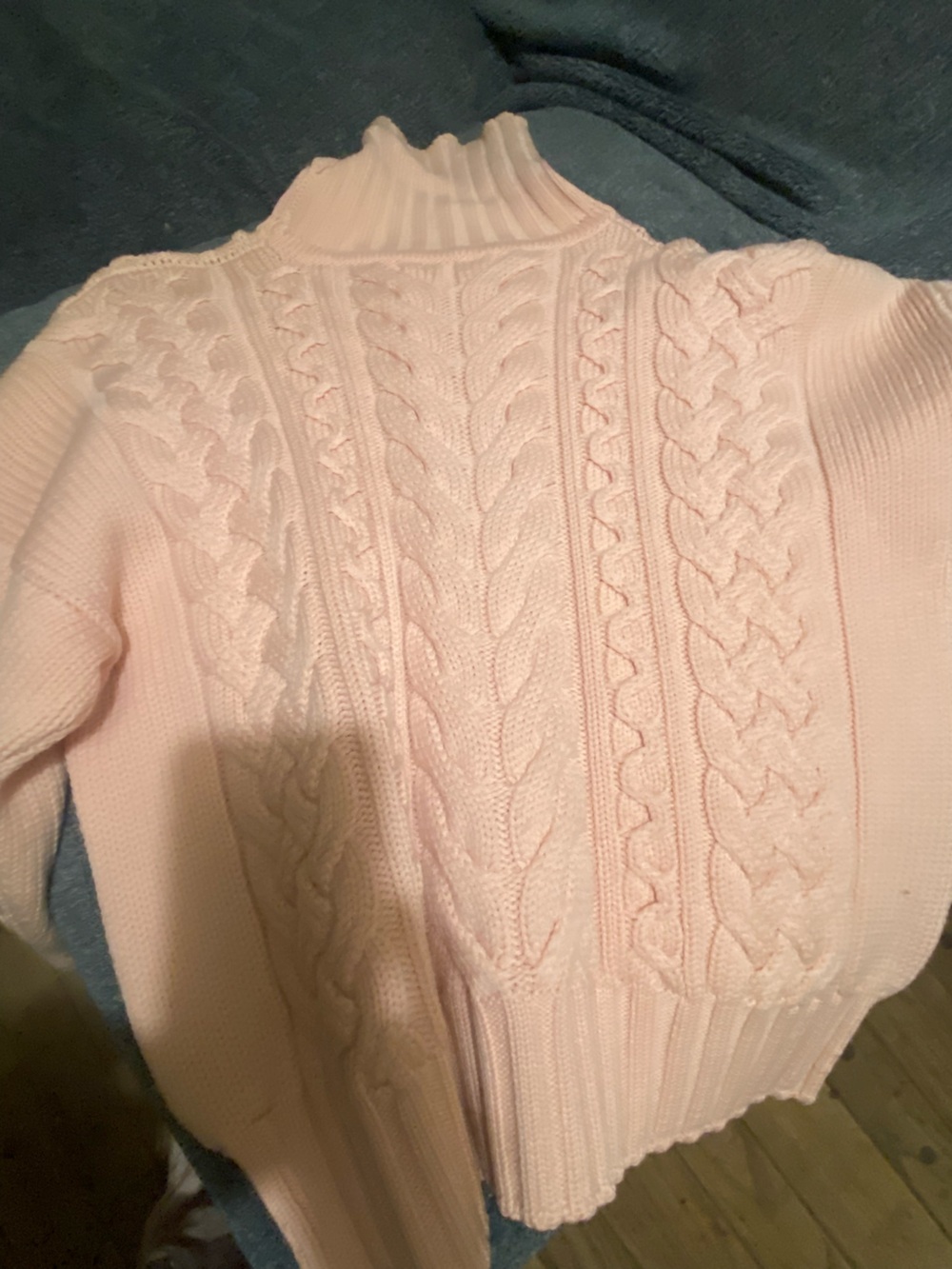 Women’s Pink Cable Knit Sweater - Classic Soft Pullover